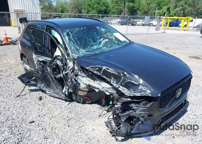 YV4H60DJ7R1946475: 42568680