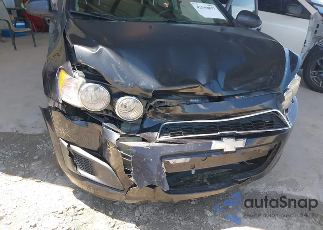 1G1JC5SH4E4241628: 42568837