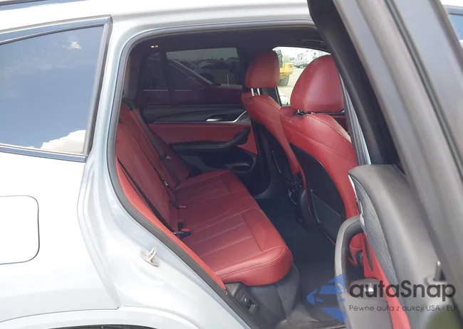 5UX43DP00N9N42707: 42568843