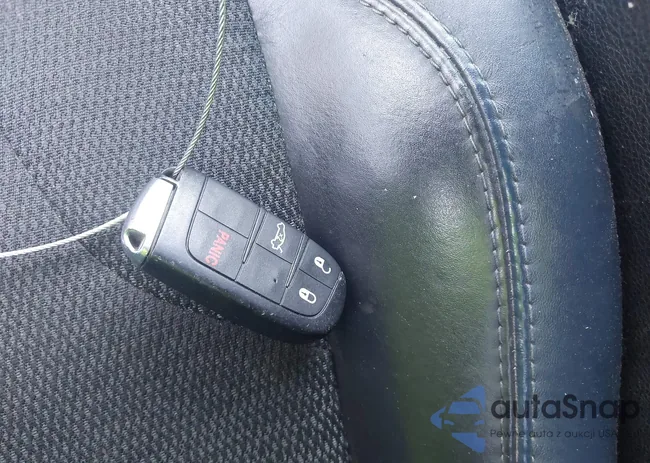 1C3CCCBBXFN746461: 42569034