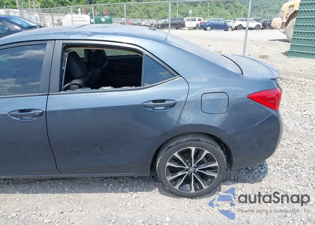 2T1BURHE0JC105002: 42569078