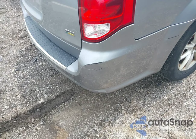 2C4RDGCG2DR738827: 42568128