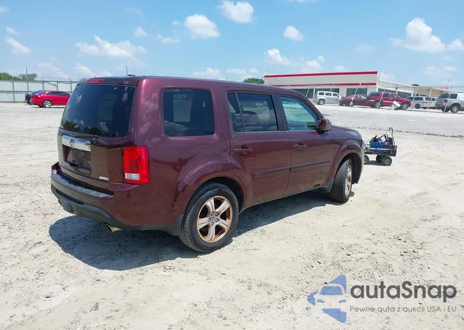 5FNYF4H77CB043010: 42568198