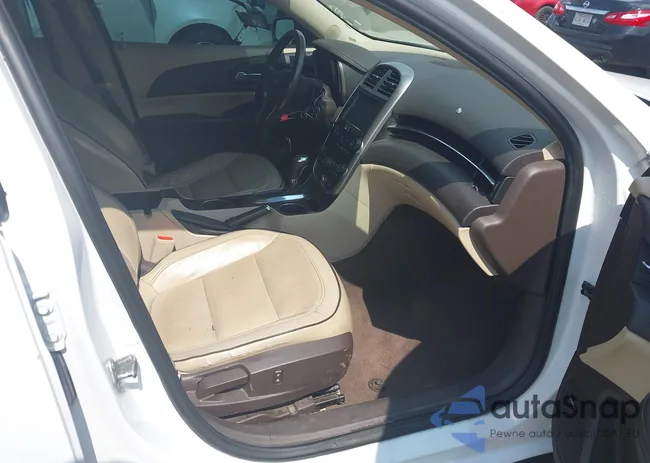 1G11E5SL1EF294161: 42568271