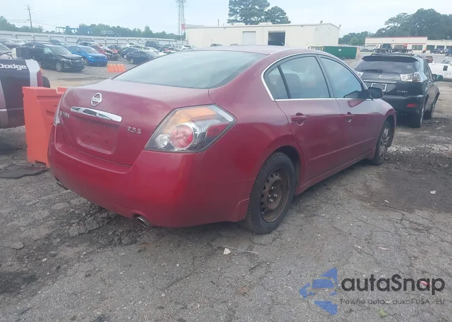 1N4AL21E09N404648: 42568393