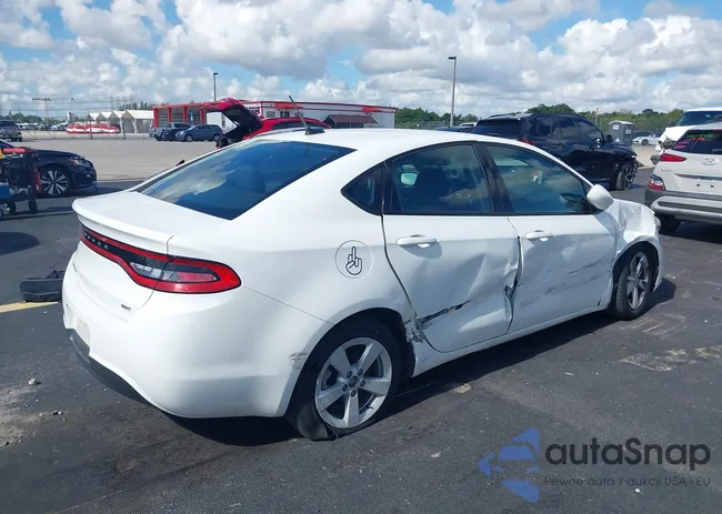 1C3CDFBB4GD764122: 42569626