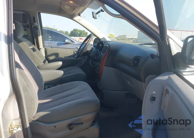 2A4GP44R86R622882: 42569738