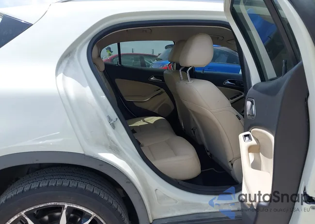 WDCTG4EB9HJ347224: 42569815