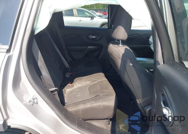 1C4PJLCB3LD615147: 42569825