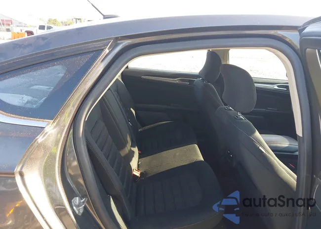 3FA6P0HD1JR266146: 42569850