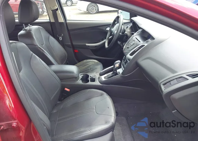 1FADP3F23DL150153: 42569856