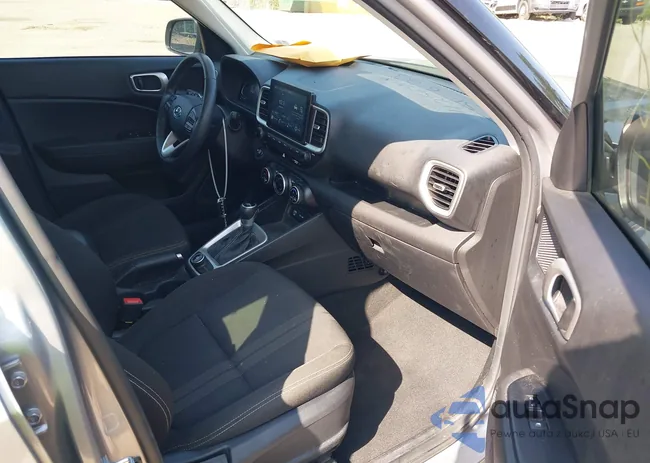 KMHRC8A30RU328316: 42569918