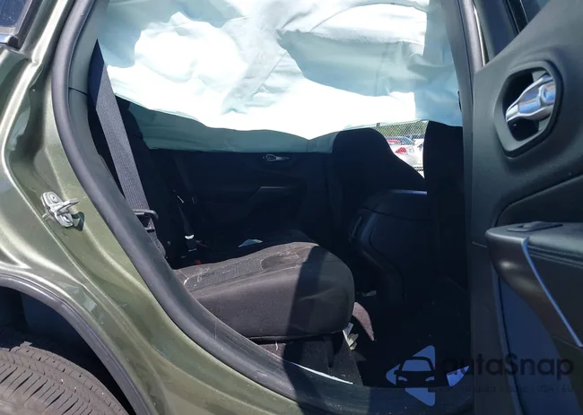 1C4PJLCX6KD151264: 42569951