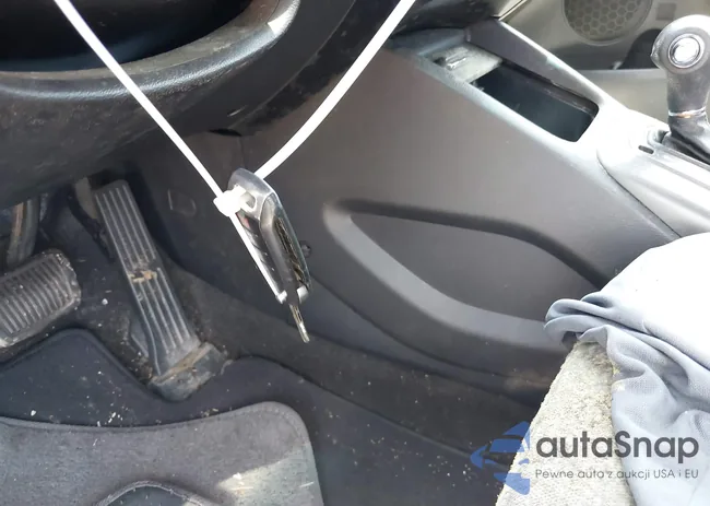 KNAFX4A61F5351055: 42570012