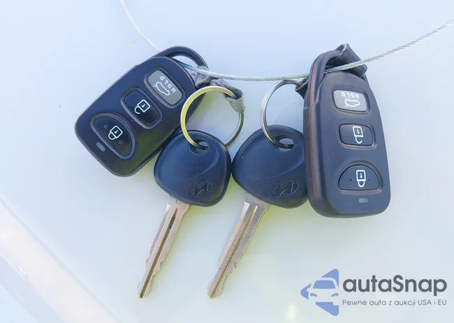 5NPD84LF9HH060469: 42570018