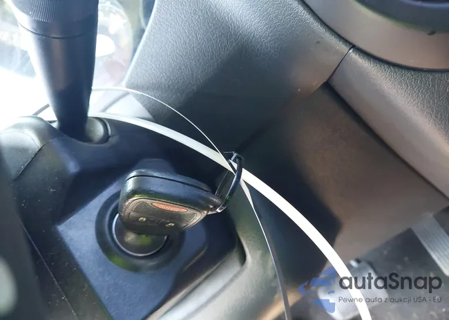 1C4NJRBBXFD291890: 42570079