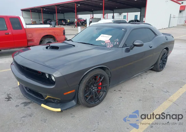 2C3CDZFJ6LH182068: 42569233