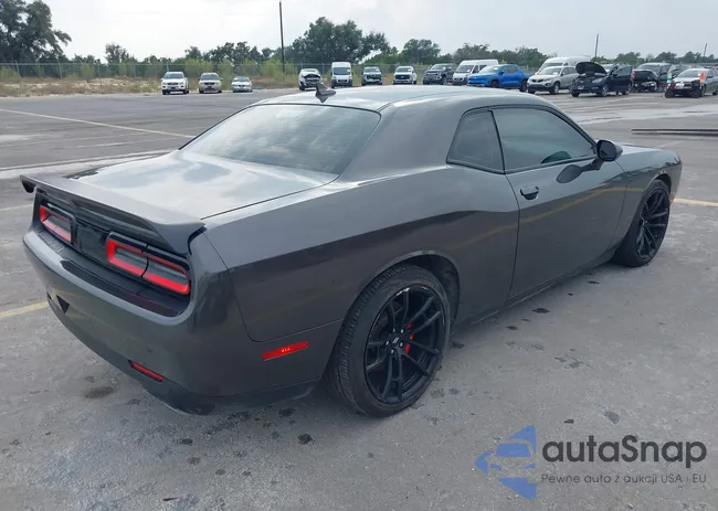 2C3CDZFJ6LH182068: 42569233