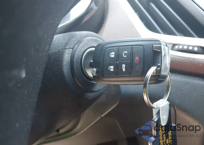 2GKALUEK4D6327984: 42569328