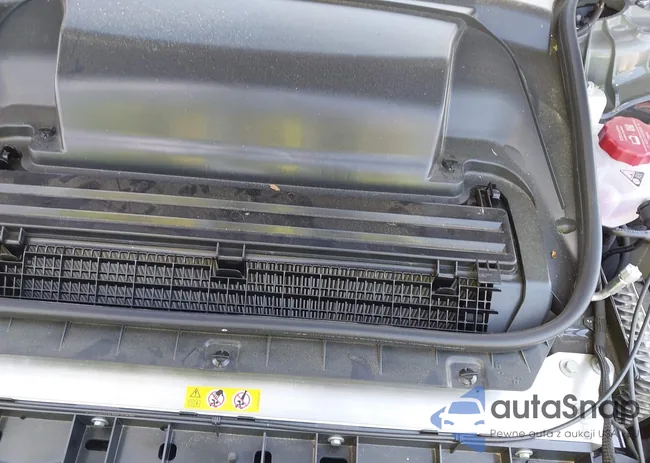 W1KCG2DB8RA049041: 42569334