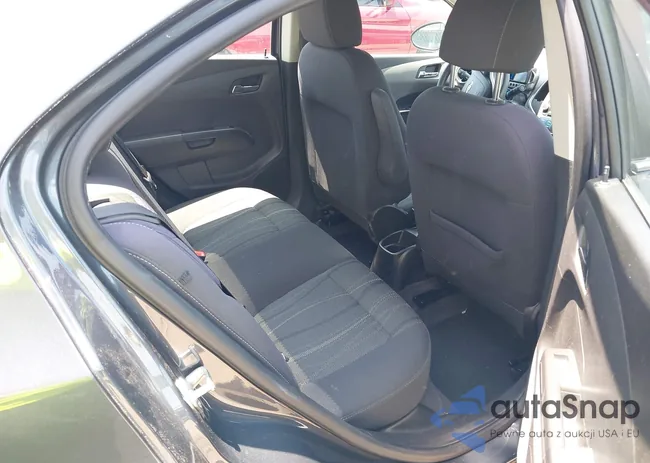 1G1JC5SH6C4180747: 42570496