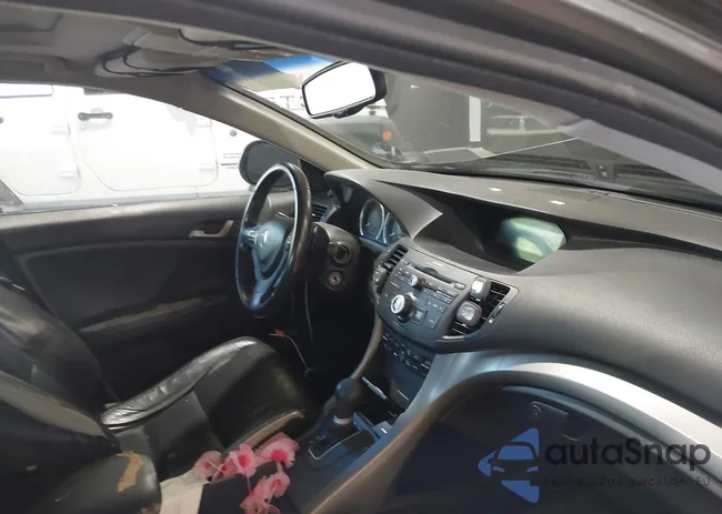 JH4CU2F69AC042271: 42570618