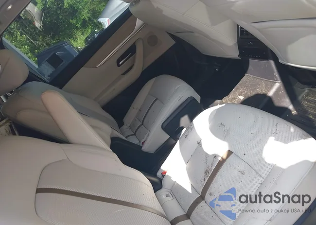 JM3KKEHD3R1100325: 42570723