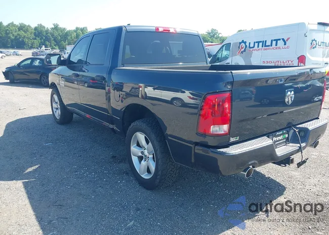 1C6RR7KT2DS646879: 42570766