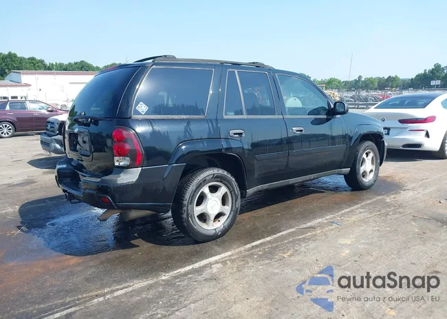 1GNDT13S182234361: 42570789