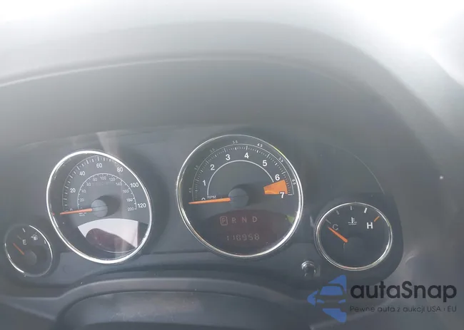 1C4NJRCB5ED928469: 42571053