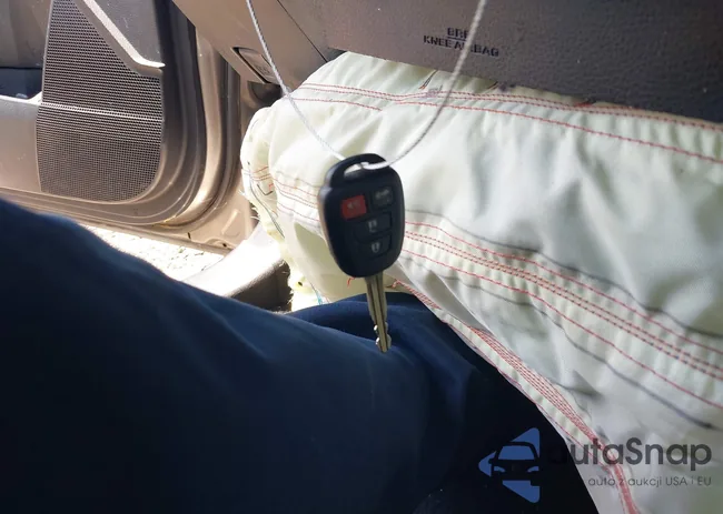 2T1BURHE6EC069077: 42570100