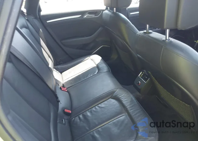 WAUCJGFF8F1053690: 42570187