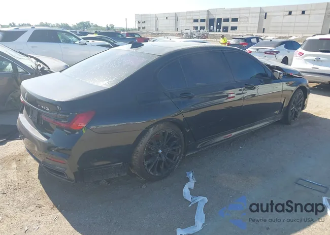 WBA7T2C06MCF16493: 42570351