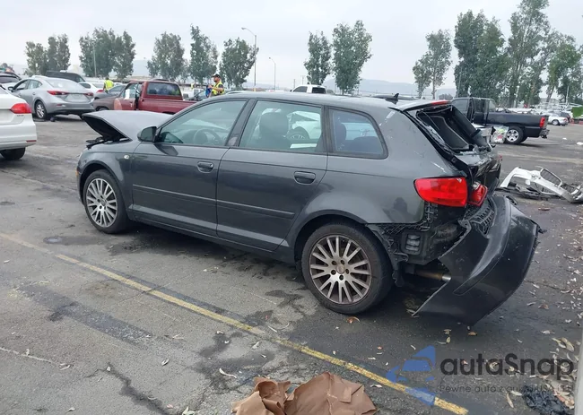 WAUNF78P28A142013: 42571799