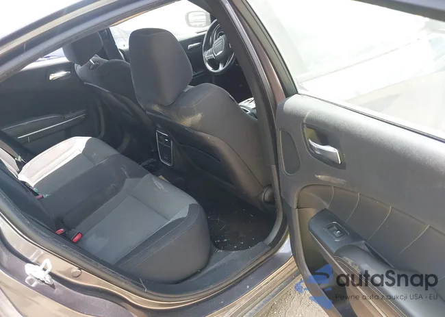 2C3CDXHG5FH884148: 42571887