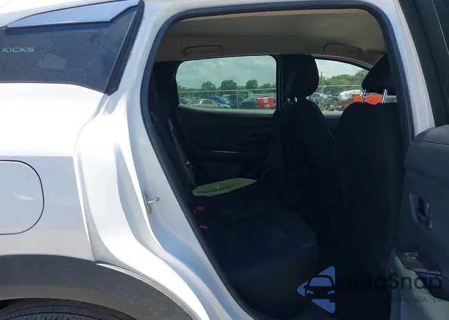 3N8AP6BA5SL313774: 42571916