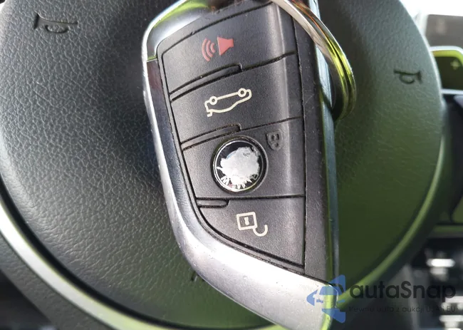 5UXKU2C5XJ0X50473: 42572000