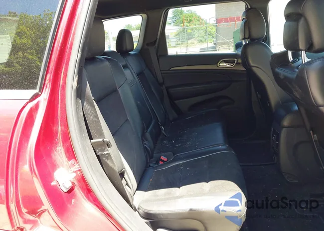 1C4RJFAG3FC676548: 42571134