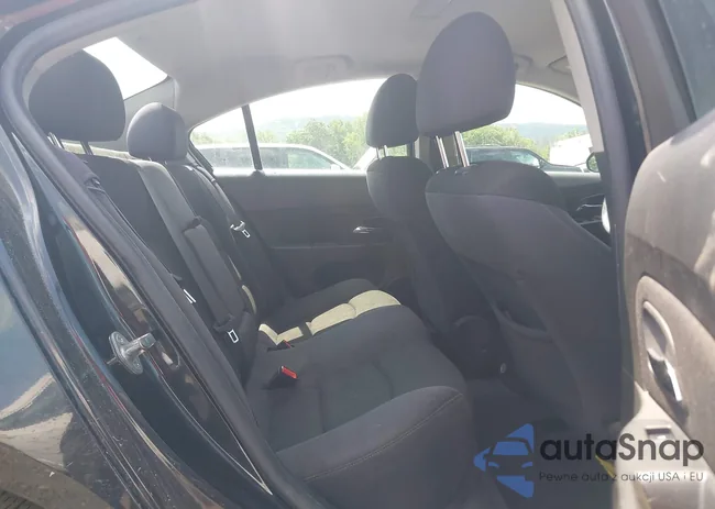 1G1PC5SB3D7148229: 42571225