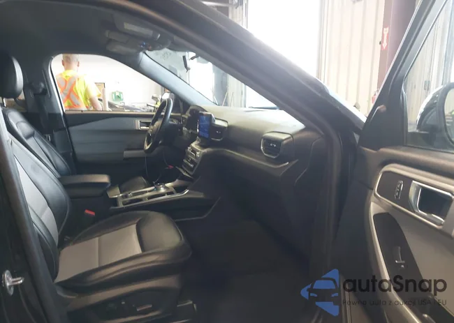 1FMSK8DH3NGA72953: 42572552