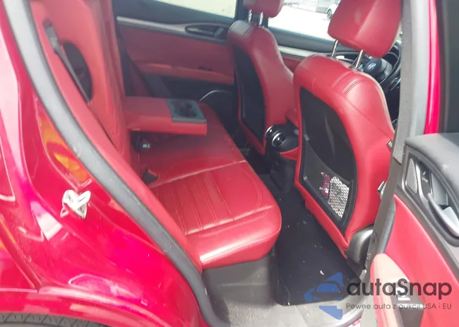 ZASPAKBN1L7C86816: 42572610