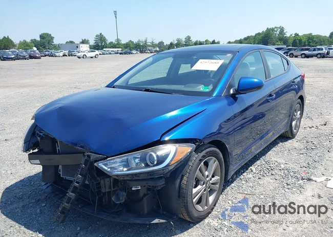 5NPD84LF8JH320110: 42572680