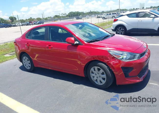 3KPA24AD7ME426689: 42572774