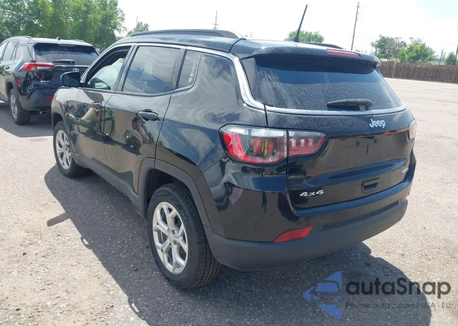 3C4NJDBN4RT100797: 42572805