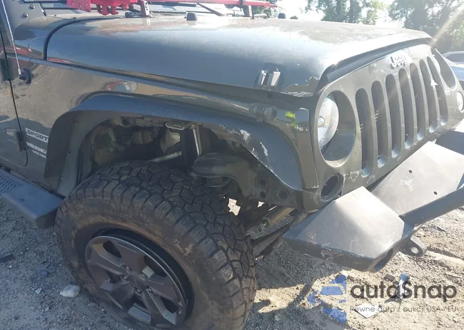 1C4BJWDG4FL736026: 42572922