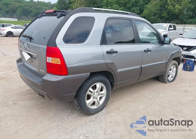 KNDJE723677346688: 42572937