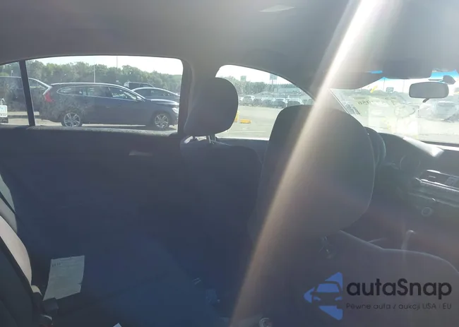 1HGCP2F3XCA165186: 42572956