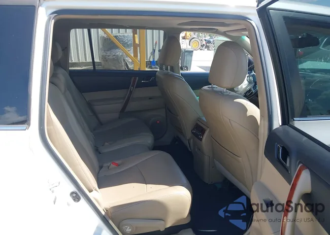 5TDDK3EH7CS142066: 42573030