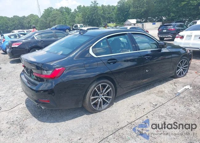 3MW5R1J06L8B26564: 42572188