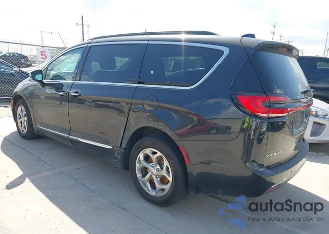 2C4RC1GG1NR114240: 42572243